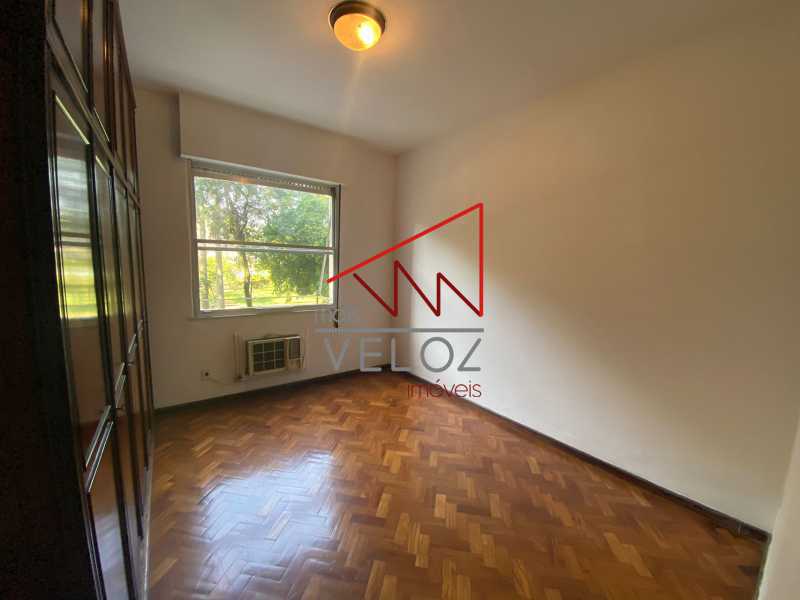 Apartamento à venda com 3 quartos, 150m² - Foto 19