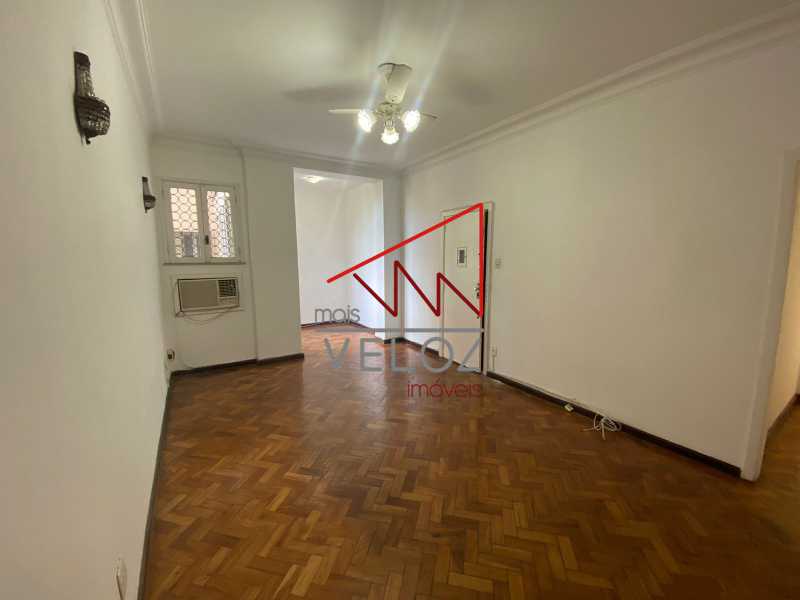 Apartamento à venda com 3 quartos, 150m² - Foto 18