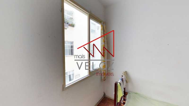 Apartamento à venda com 2 quartos, 75m² - Foto 7