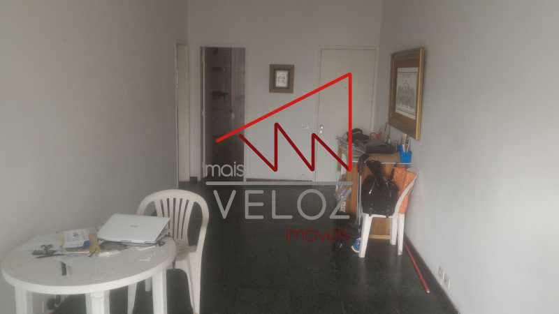 Apartamento à venda com 2 quartos, 78m² - Foto 5