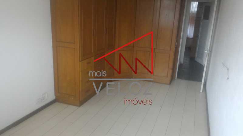 Apartamento à venda com 2 quartos, 78m² - Foto 12