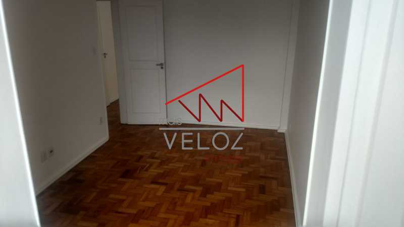 Apartamento à venda com 3 quartos, 109m² - Foto 9