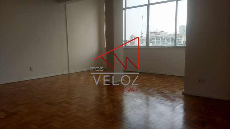 Apartamento à venda com 3 quartos, 109m² - Foto 3