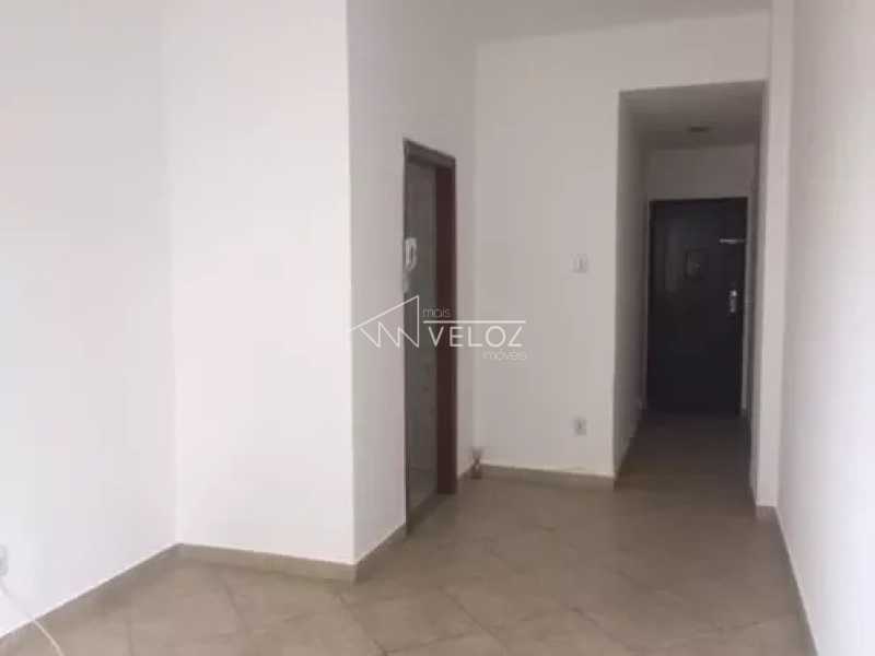 Apartamento à venda com 1 quarto, 45m² - Foto 14