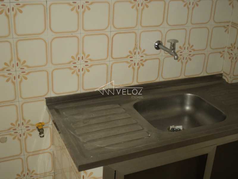 Apartamento à venda com 1 quarto, 45m² - Foto 17