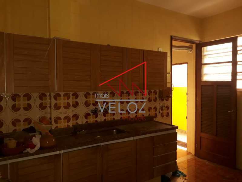 Apartamento à venda com 3 quartos, 120m² - Foto 13