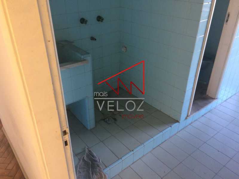 Apartamento à venda com 4 quartos, 300m² - Foto 10