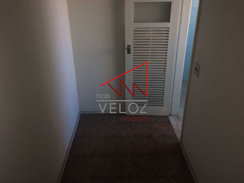 Apartamento à venda com 4 quartos, 300m² - Foto 23