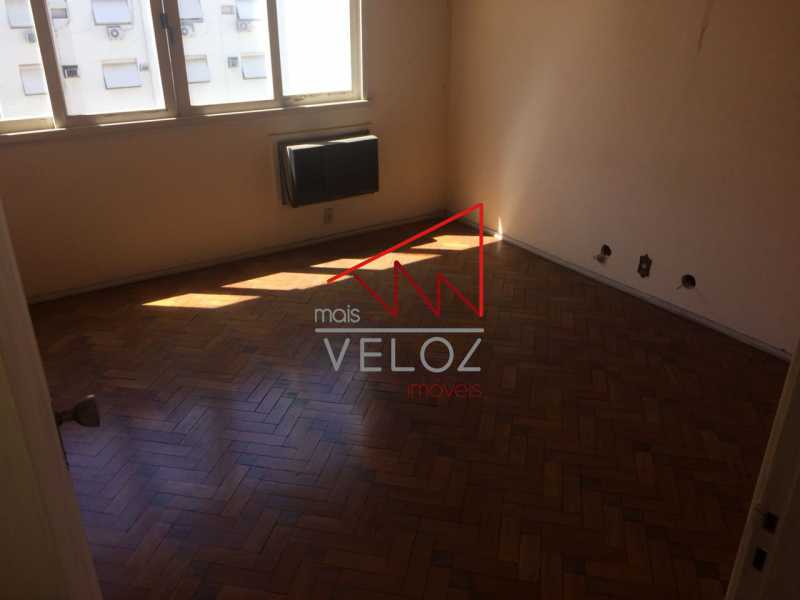 Apartamento à venda com 4 quartos, 300m² - Foto 25