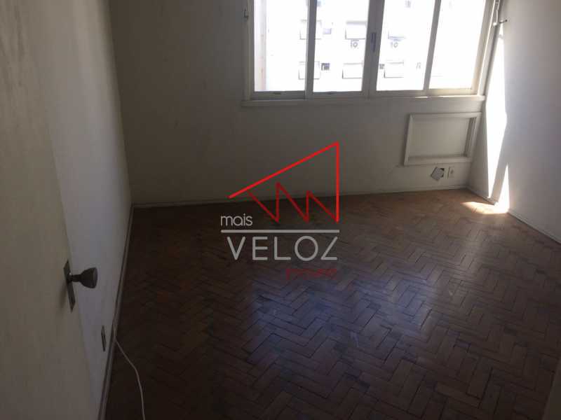 Apartamento à venda com 4 quartos, 300m² - Foto 27