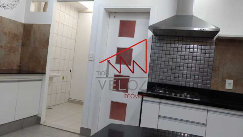 Apartamento à venda com 2 quartos, 120m² - Foto 9