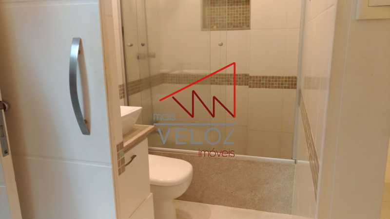 Apartamento à venda com 2 quartos, 120m² - Foto 21