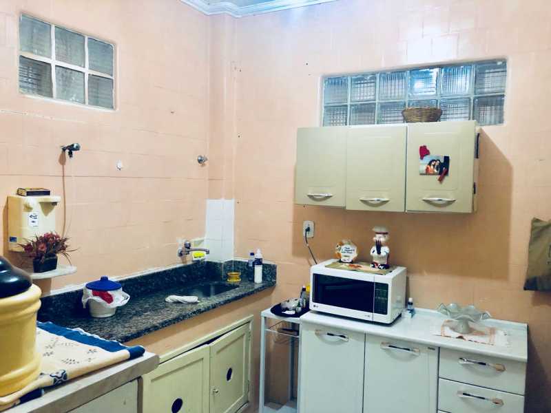 Apartamento à venda com 2 quartos, 70m² - Foto 16