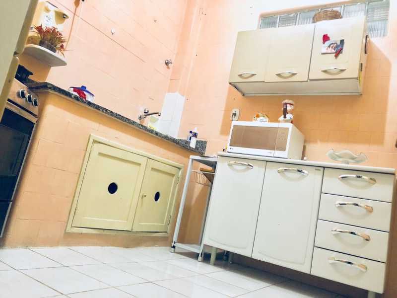 Apartamento à venda com 2 quartos, 70m² - Foto 15