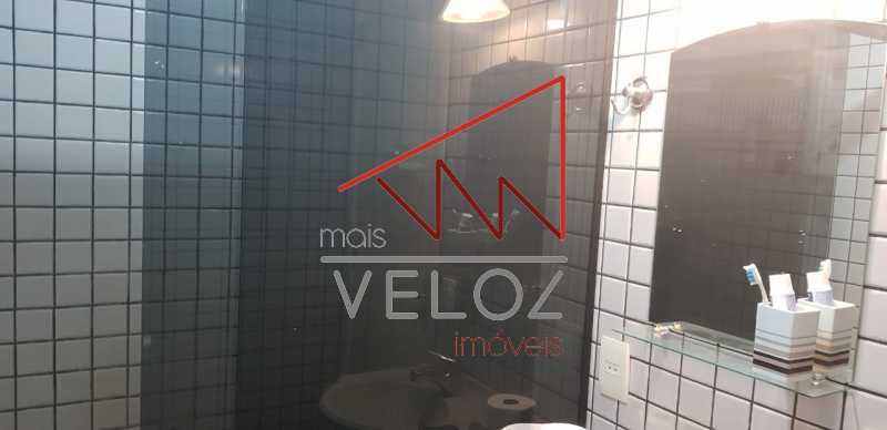 Apartamento à venda com 2 quartos, 90m² - Foto 29