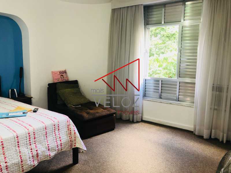 Apartamento à venda com 4 quartos, 252m² - Foto 13