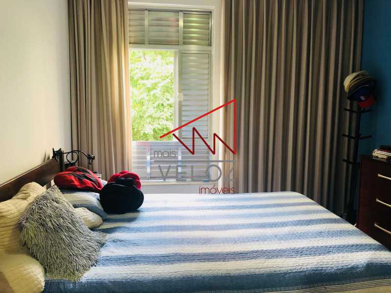 Apartamento à venda com 4 quartos, 252m² - Foto 10