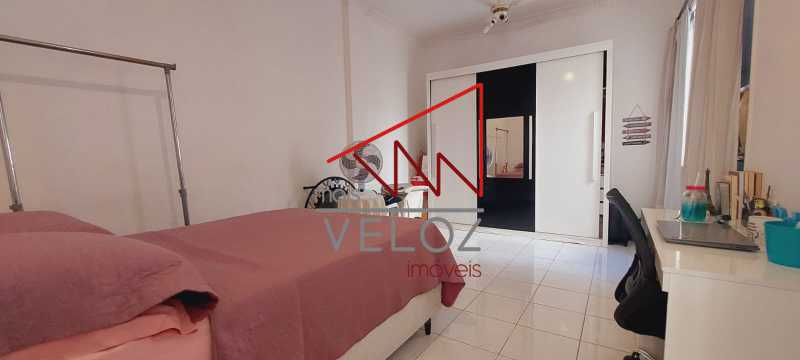 Apartamento à venda com 3 quartos, 107m² - Foto 10