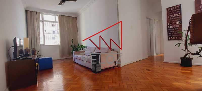 Apartamento à venda com 3 quartos, 107m² - Foto 3