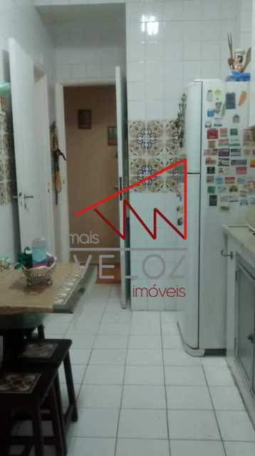 Apartamento à venda com 2 quartos, 75m² - Foto 11