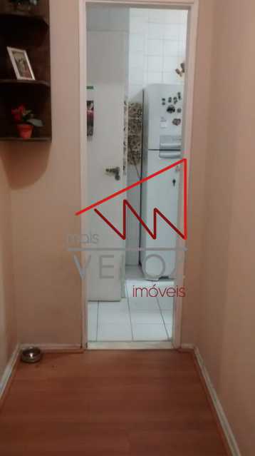 Apartamento à venda com 2 quartos, 75m² - Foto 13