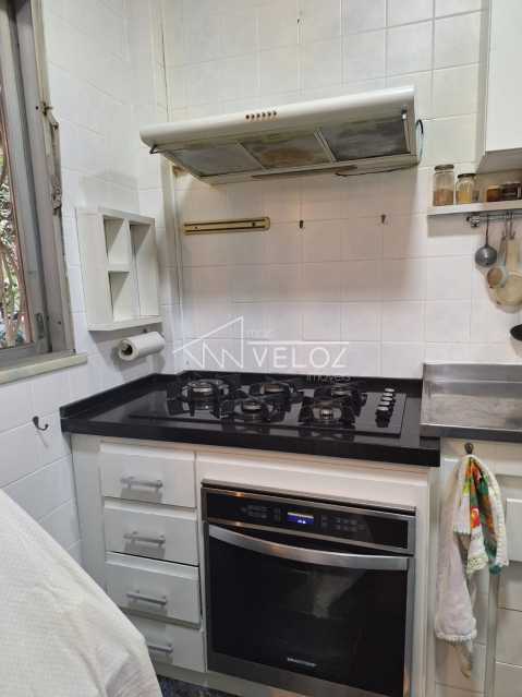 Apartamento à venda com 3 quartos, 225m² - Foto 15