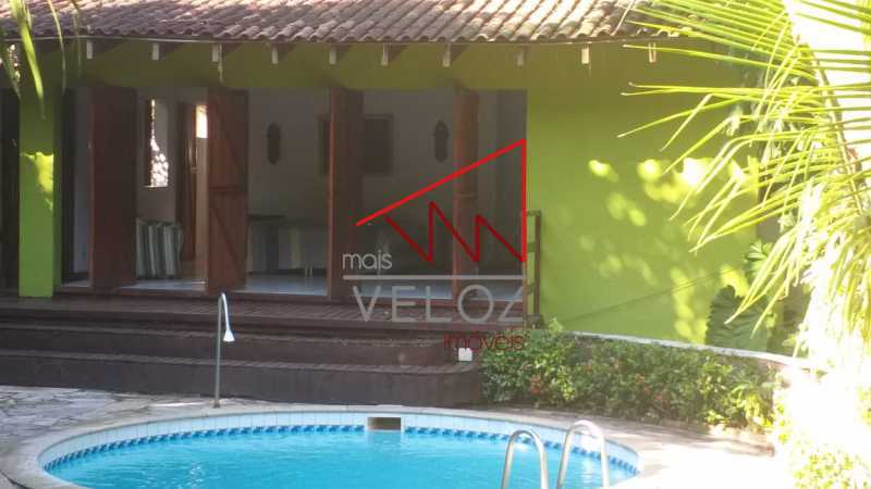 Casa à venda com 5 quartos, 250m² - Foto 27