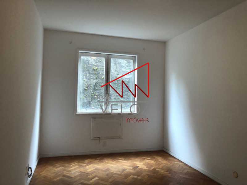 Apartamento à venda com 4 quartos, 280m² - Foto 11