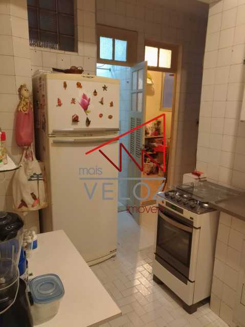 Apartamento à venda com 3 quartos, 90m² - Foto 3