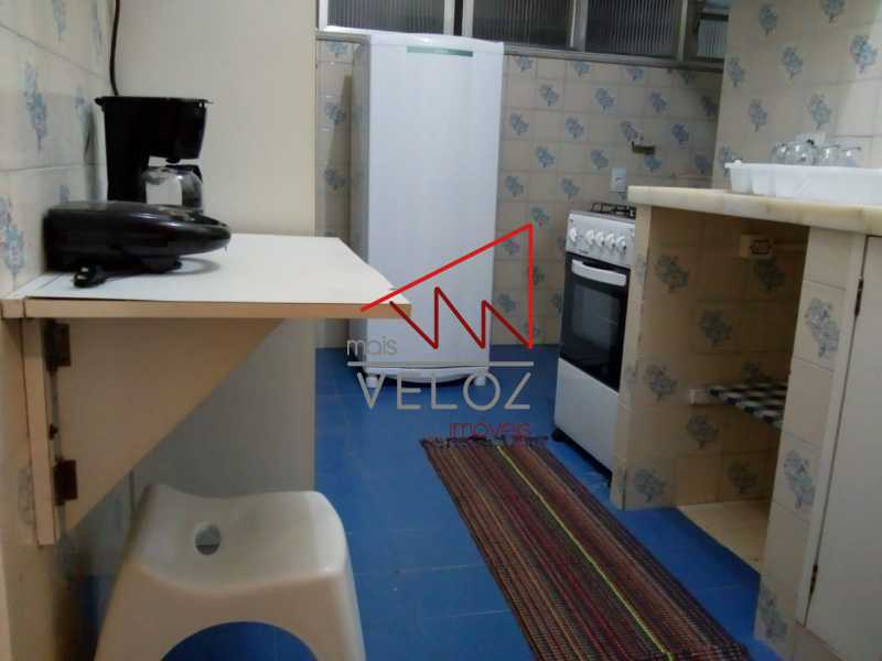 Apartamento à venda com 2 quartos, 65m² - Foto 20