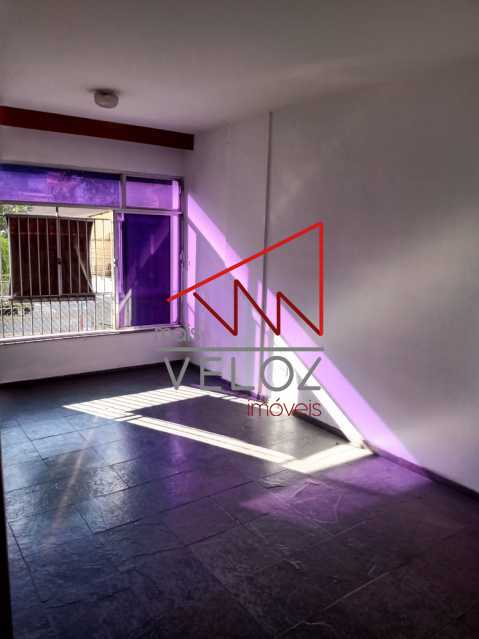 Apartamento à venda com 2 quartos, 80m² - Foto 2