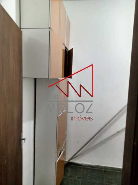 Apartamento à venda com 2 quartos, 80m² - Foto 15