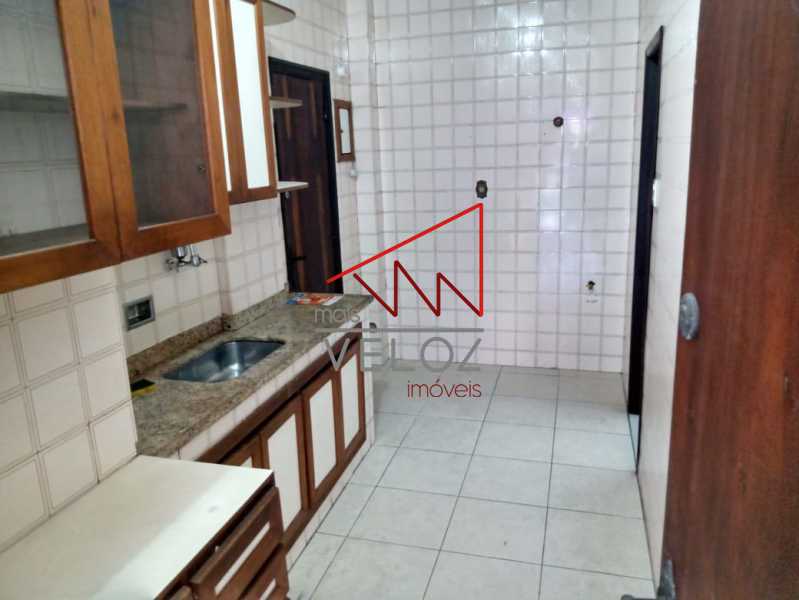 Apartamento à venda com 2 quartos, 80m² - Foto 10