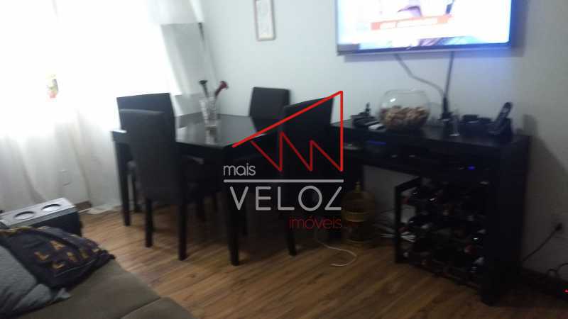 Apartamento à venda com 2 quartos, 80m² - Foto 18