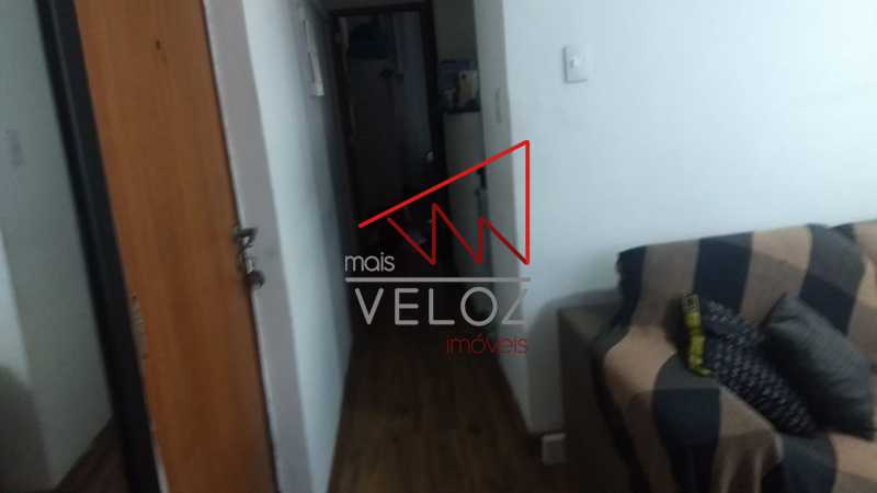 Apartamento à venda com 2 quartos, 80m² - Foto 20