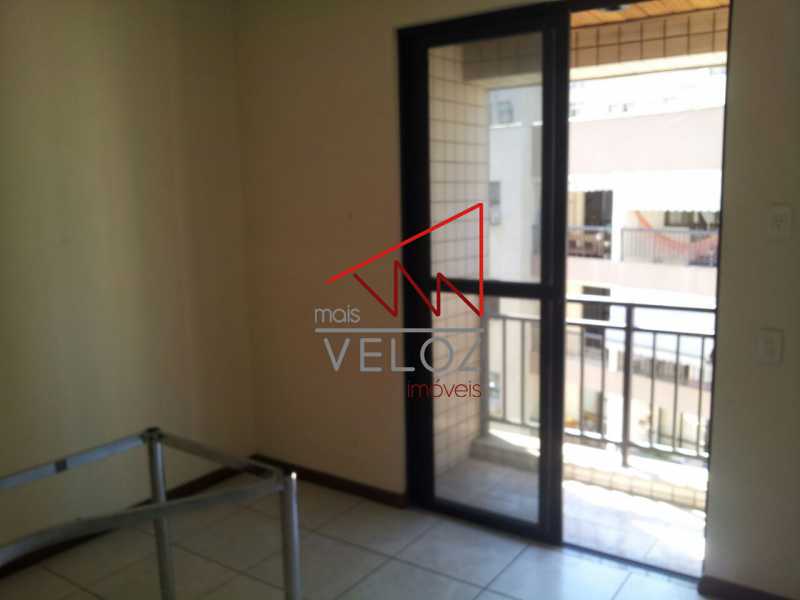 Apartamento à venda com 1 quarto, 65m² - Foto 10