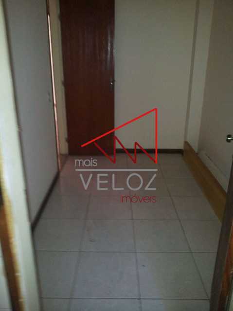 Apartamento à venda com 1 quarto, 65m² - Foto 27