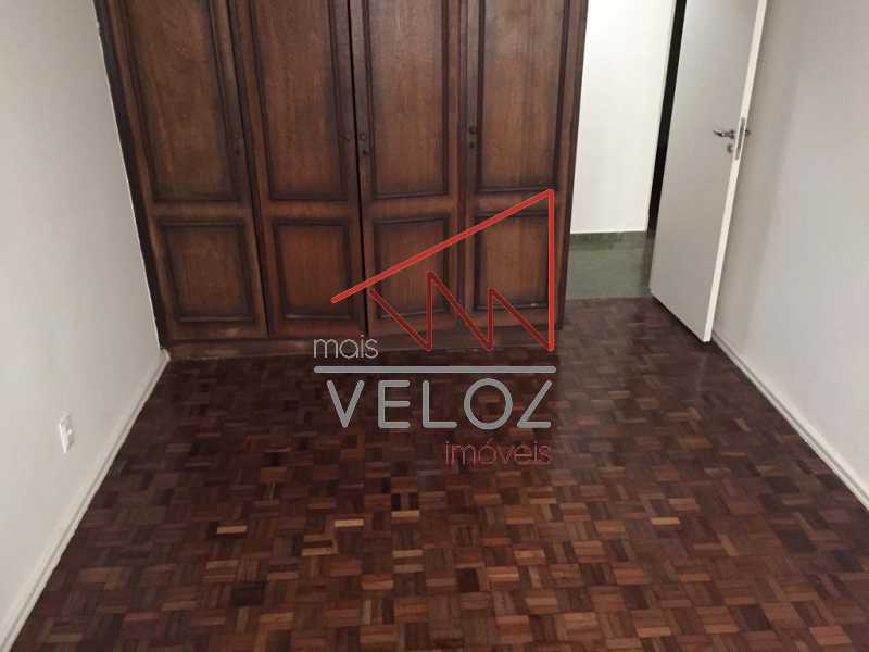 Apartamento à venda com 3 quartos, 120m² - Foto 15