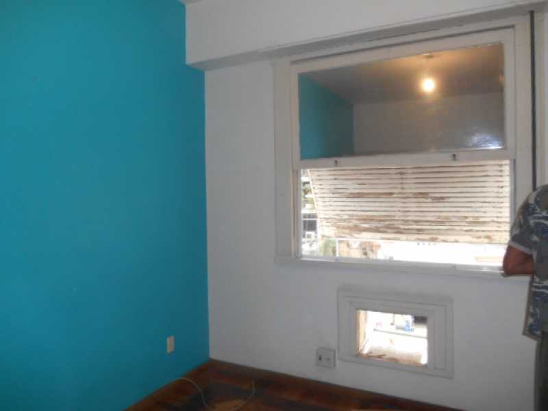 Apartamento à venda com 3 quartos, 158m² - Foto 5