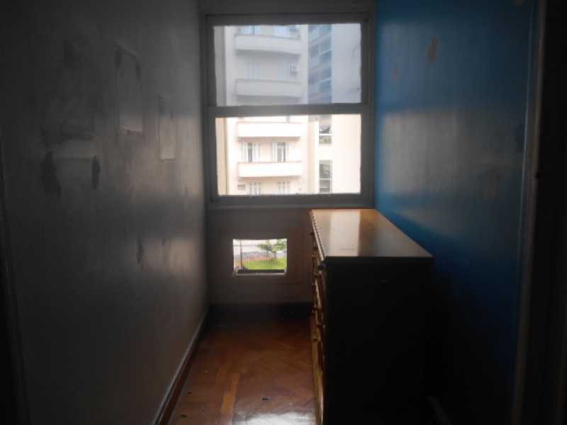 Apartamento à venda com 3 quartos, 158m² - Foto 10