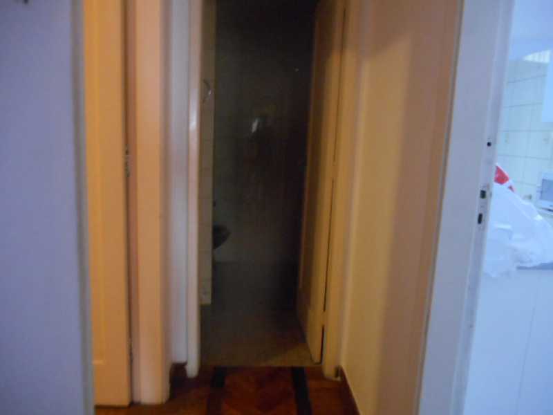 Apartamento à venda com 3 quartos, 158m² - Foto 13