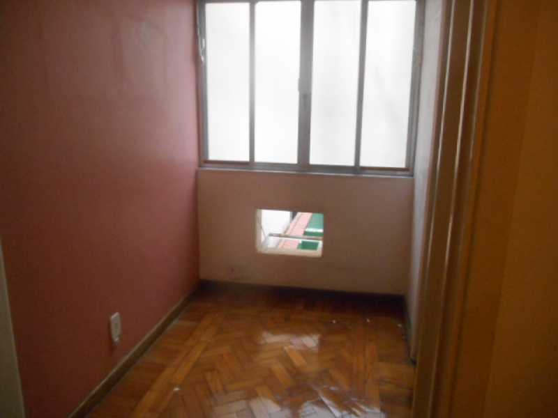 Apartamento à venda com 3 quartos, 158m² - Foto 17