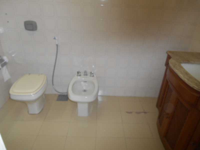 Apartamento à venda com 3 quartos, 158m² - Foto 21