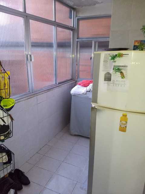 Casa à venda com 2 quartos, 100m² - Foto 9