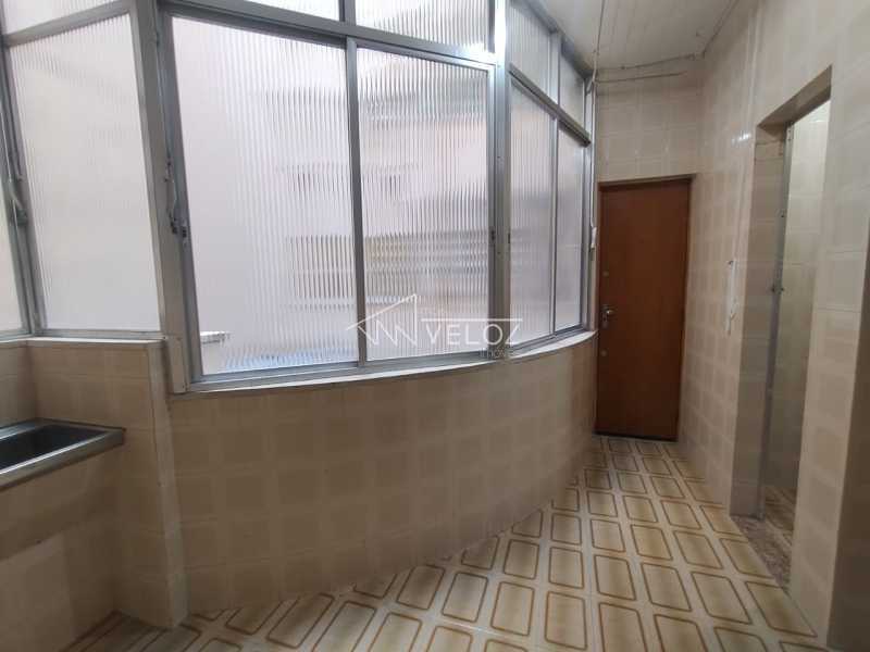 Apartamento à venda com 3 quartos, 130m² - Foto 26