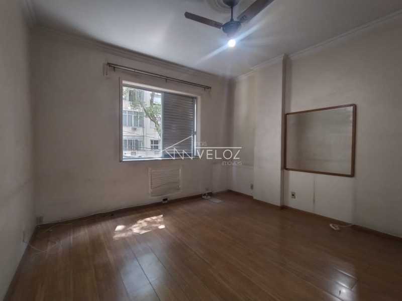 Apartamento à venda com 3 quartos, 130m² - Foto 7