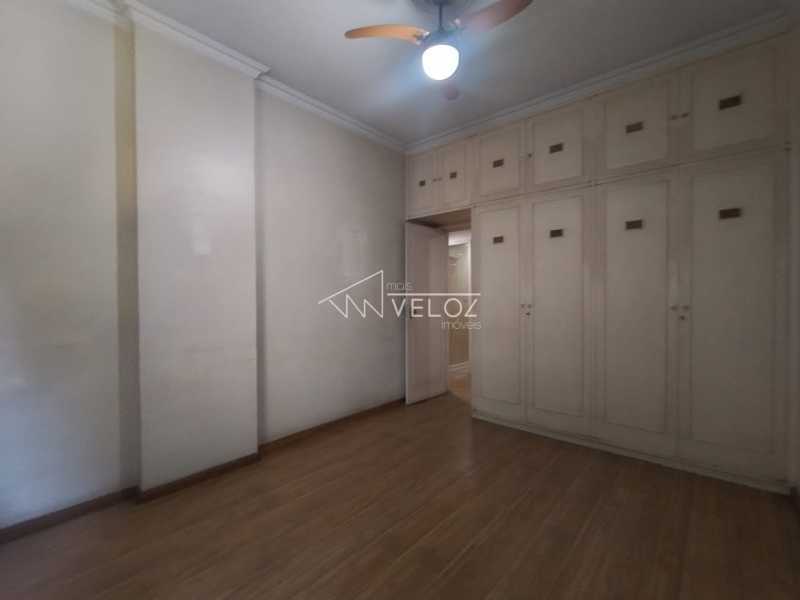 Apartamento à venda com 3 quartos, 130m² - Foto 10