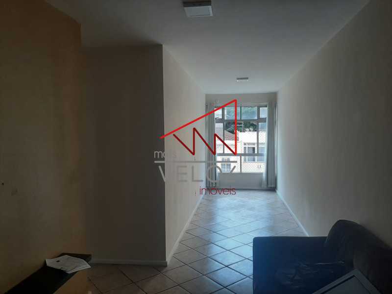 Apartamento à venda com 1 quarto, 60m² - Foto 3