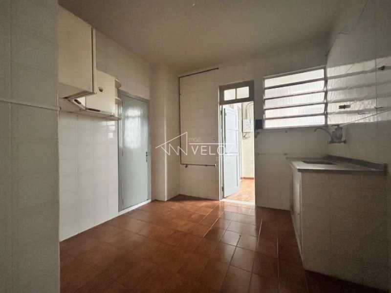 Apartamento à venda com 3 quartos, 147m² - Foto 22