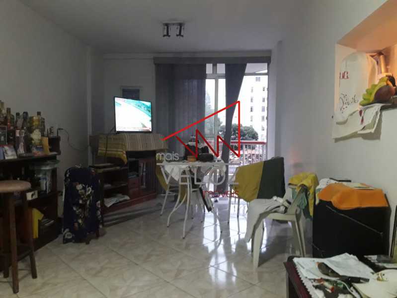 Apartamento à venda com 1 quarto, 62m² - Foto 4